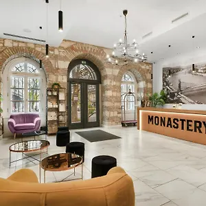 **** Hotel Monastery Boutique Ungarn